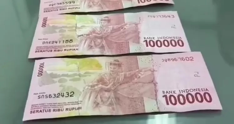 Viral beredar uang mutilasi konon setengah asli dan setengah palsu, untuk itu harus diwaspadai agar tak tertipu.