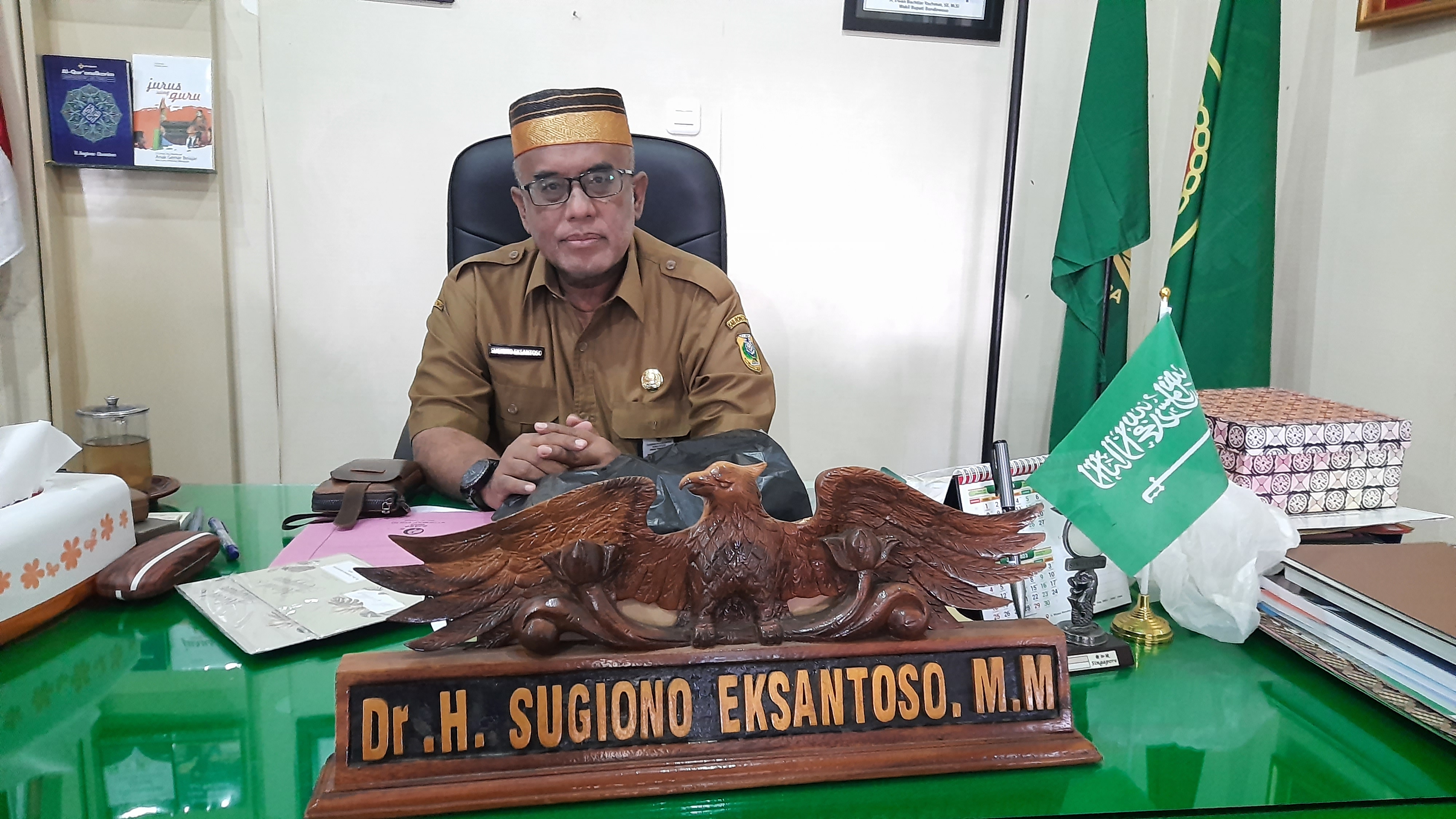 &ldquo;Jadi klien kami (Sugiono Eksantoso, Red) merasa keberatan dengan LHP rotasi jabatan di lingkungan Pemkab Bondowoso. Seharusnya klien kami juga dimintai keterangan.&rdquo;  AMAN AL MUKHTAR  Kuasa hukum pela