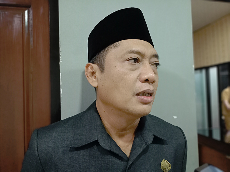 AHMAD HALIM