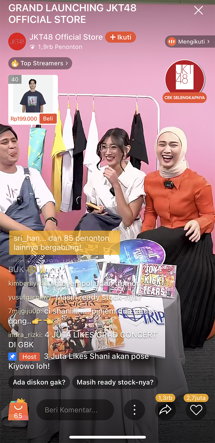 Sumber: Screenshot Shopee Live JKT48 Official Store, Senin (6/11/2023).