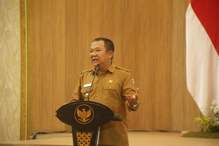 &ldquo;Beberapa kendala yang dihadapi, yakni pembangunan JLS melewati beberapa lahan yang memiliki status kepemilikan berbeda-beda.&rdquo;  HENDY SISWANTO  Bupati Jember