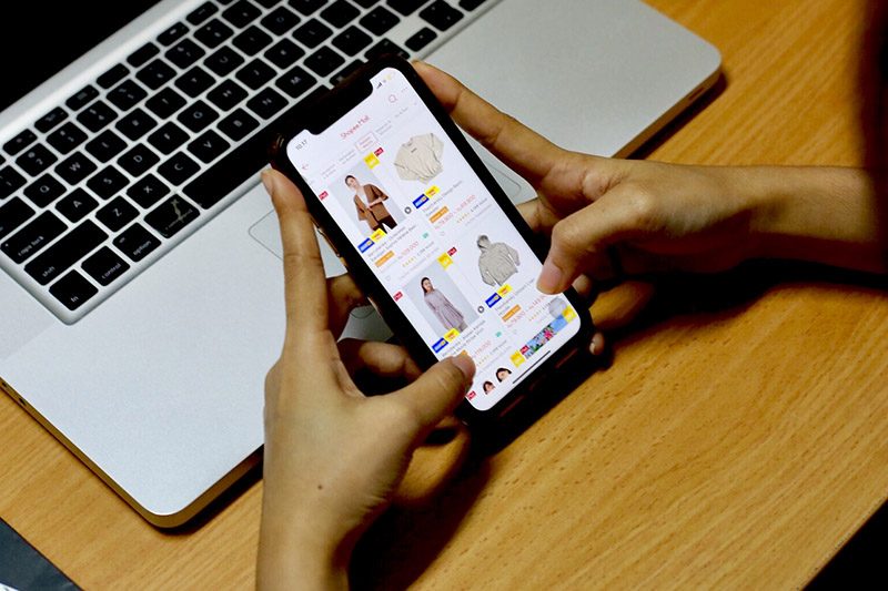 Ilustrasi Belanja Online