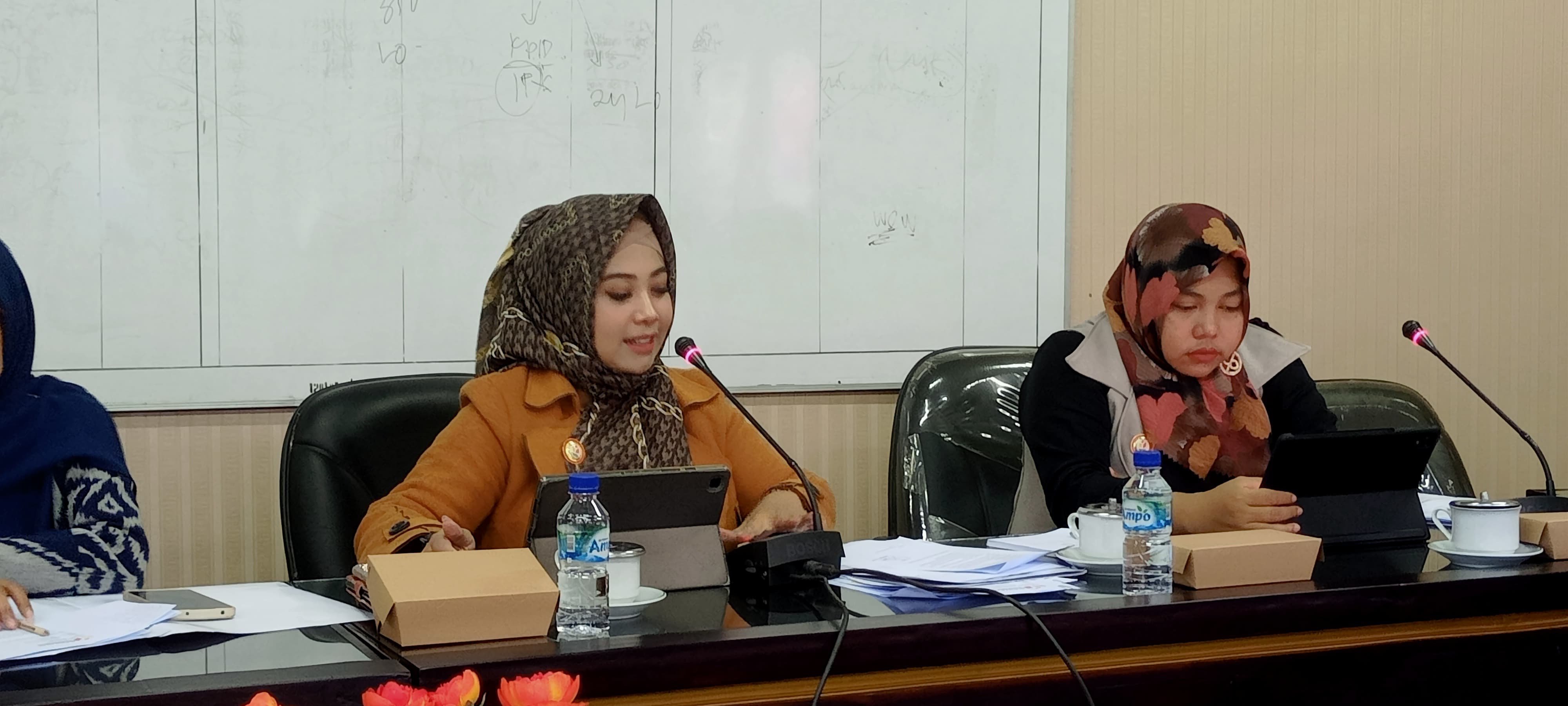 "Kami mengakomodasi semua informasi, memetakan dugaan ataupun potensi pelanggaran yang terjadi termasuk dalam distribusi logistik pemilu.&rdquo;  WIWIN RIZA KURNIA  Komisioner Bawaslu Jember