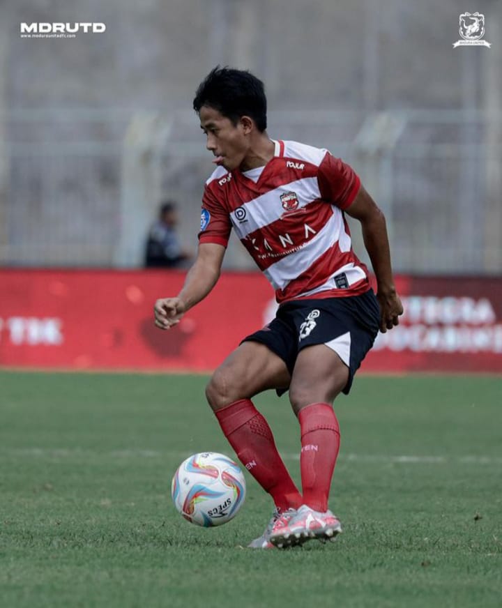 BAYU GATRA (Instagram Official Madura United)