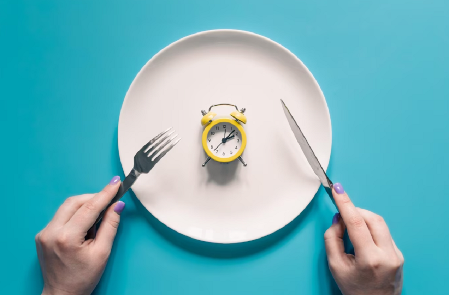 Ilustrasi puasa (foto: Freepik.com)