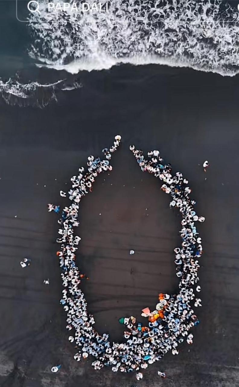 DOK TIKTOK JENNIFER COPPEN