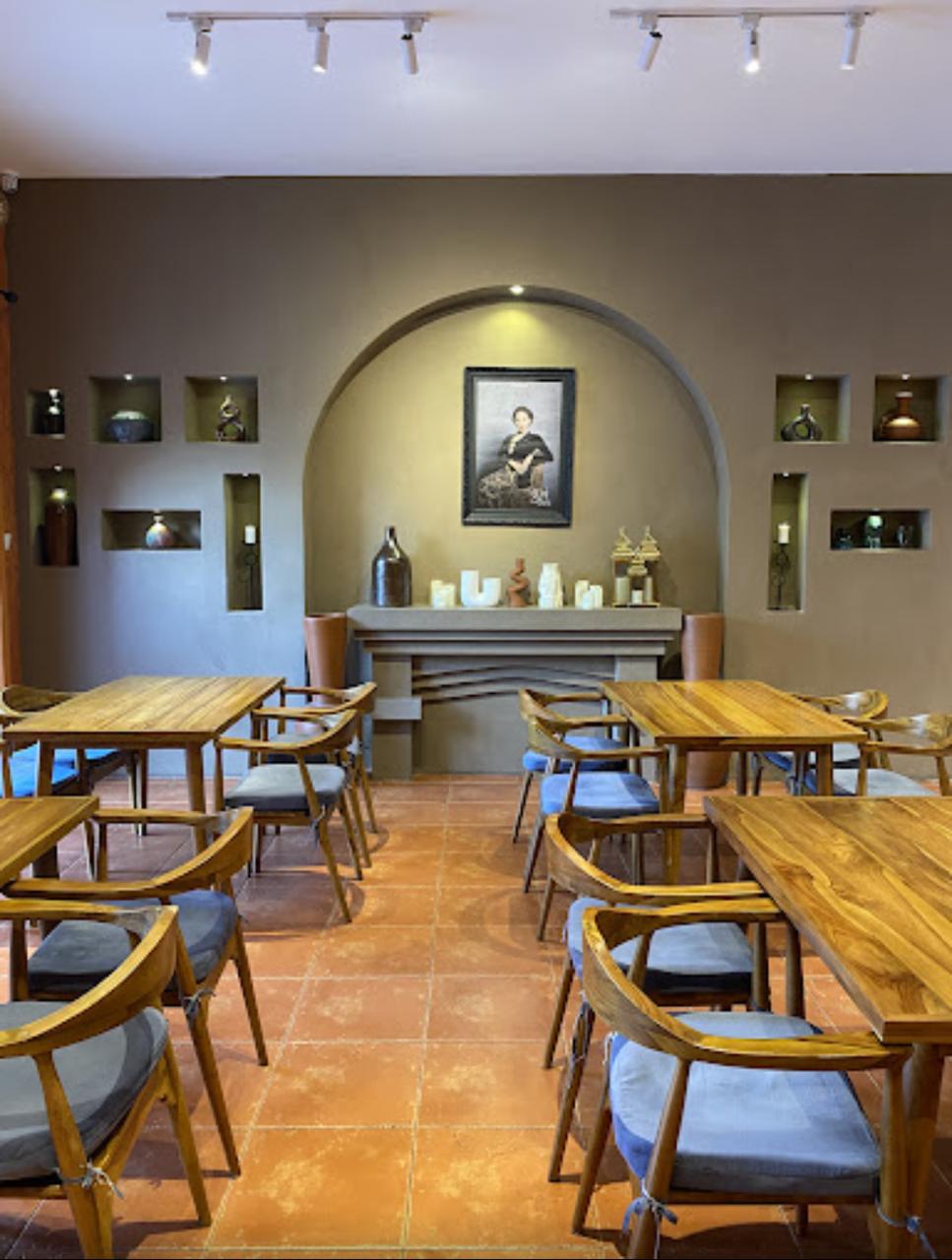 Dok Google: Ruangan Indoor Warung Mbok Sul