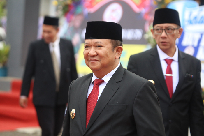&ldquo;Investasi dan ekonomi di Jember semakin bergerak kencang ke depan. Tujuan akhirnya adalah memakmurkan dan menyejahterakan warga Jember.&rdquo;  HENDY SISWANTO Bupati Jember