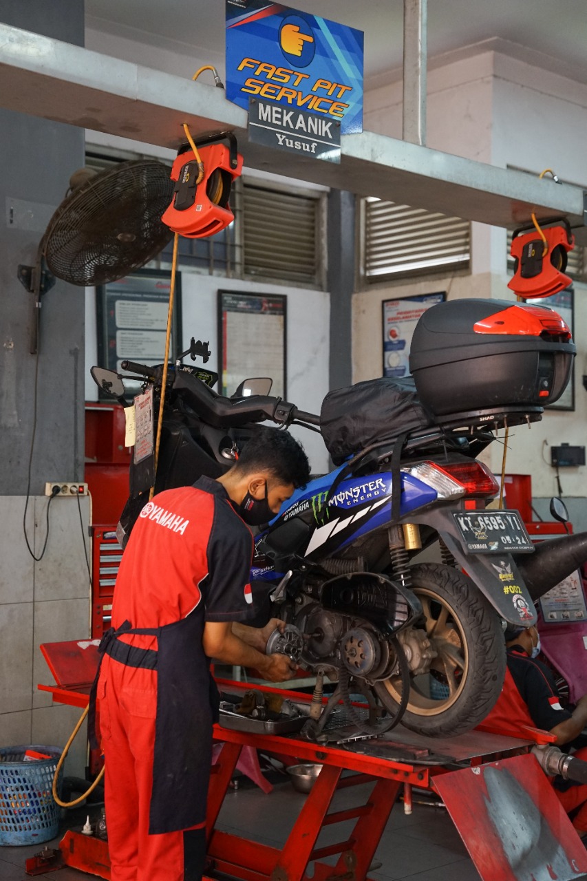 Ganti Oli Yamaha