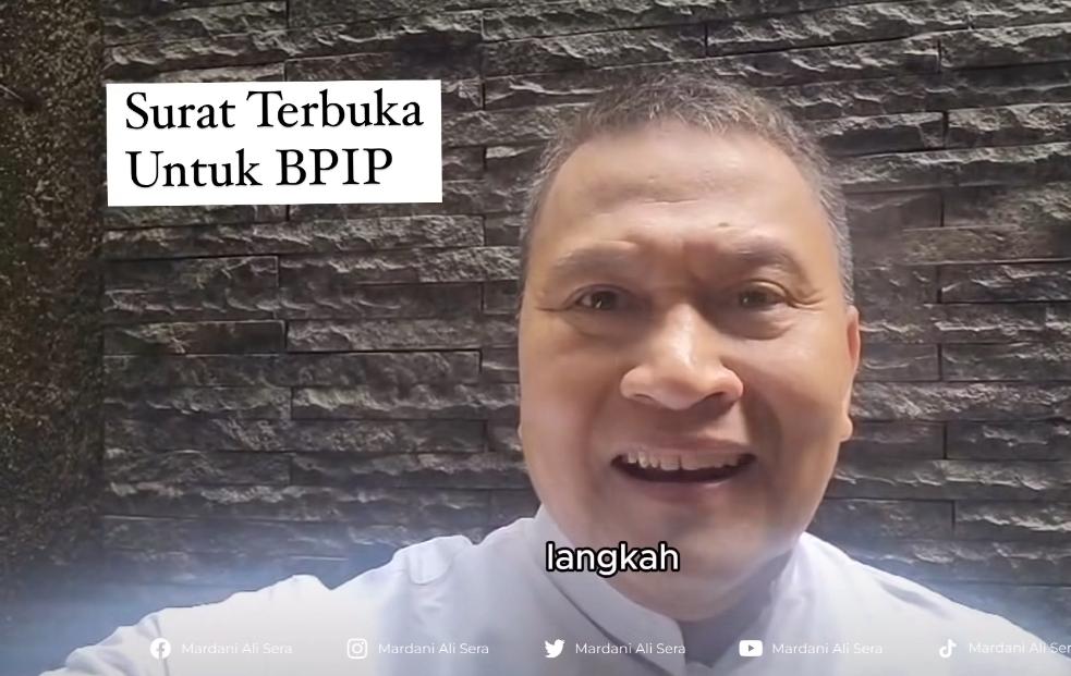 KECEWA: Bentuk kritikan keras anggota Komisi II DPR RI Mardani Ali Sera kepada BPIP soal pasukan paskibraka yang lepas hijab.