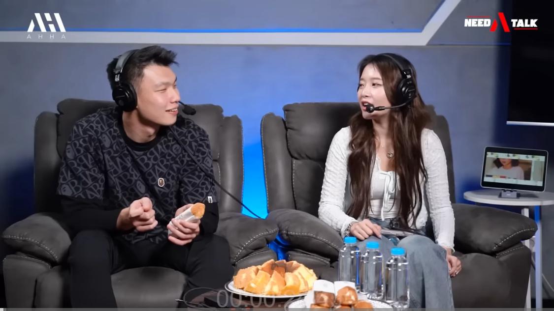 KOMPAK: Momen Nita Vior dan kekasihnya diundang di sebuah podcast.