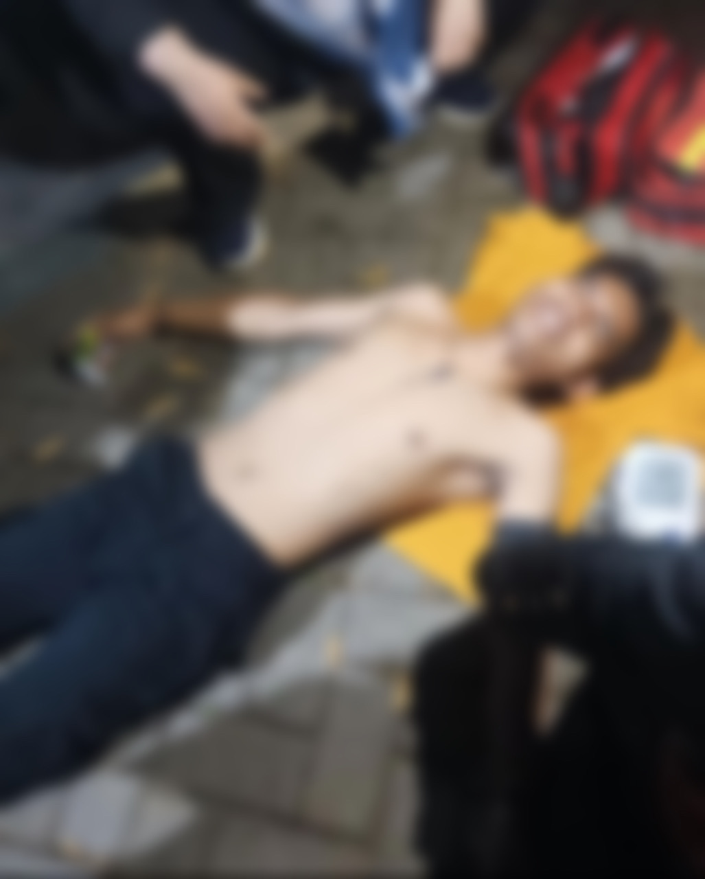 Pemuda Samarinda tergeletak diduga pasca dihantam oleh paspampres.