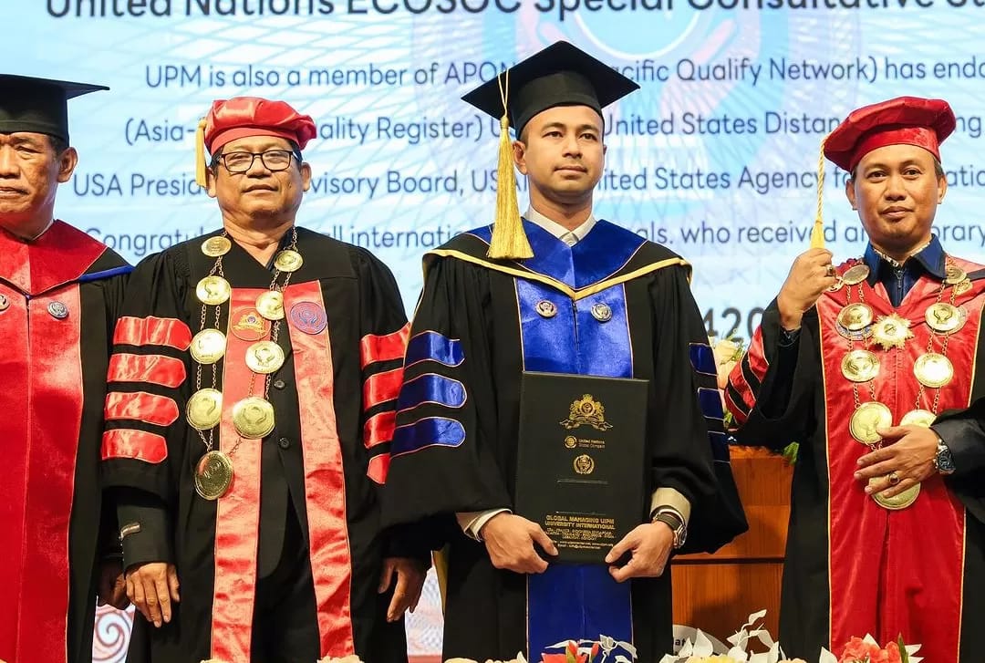 Foto: Raffi Ahmad dapat gelar dari UIP Thailand, picu kontroversi (Ig: Raffinagita1717)