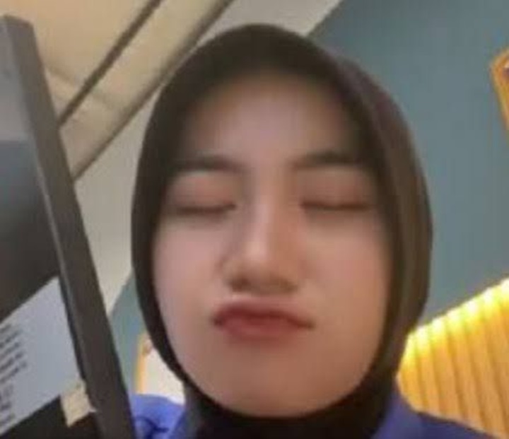 Foto: Unggahan foto Zahra di TikTok  Sumber: TikTok @zhraagsti2