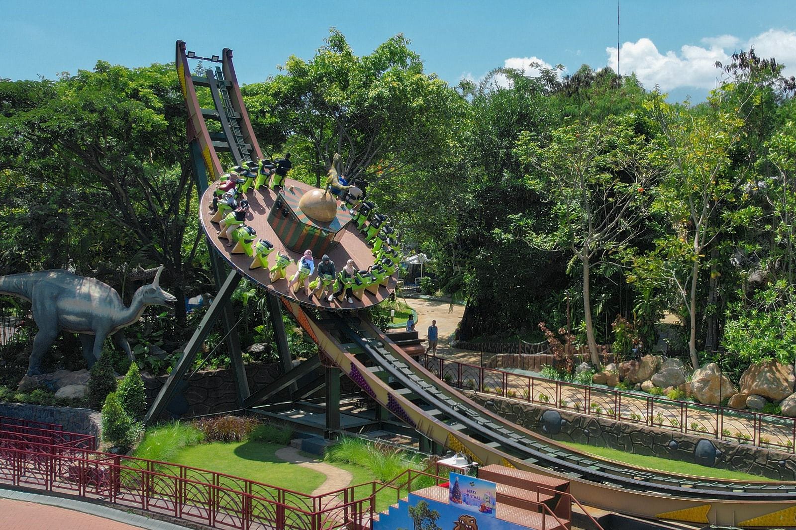 Foto: Beragam wahana bermain seru di Jatim Park Group (Sumber: Radar Batu)