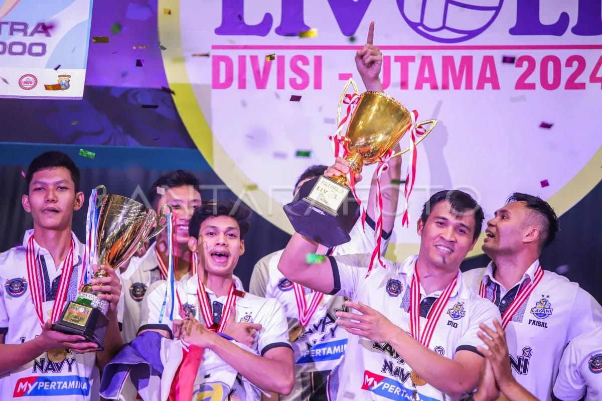 Foto: LavAni Navy berhasil raih gelar juara Livoli Divisi Utama 2024 usai kalahkan Indomaret Sidoarjo (Sumber: ANTARA)