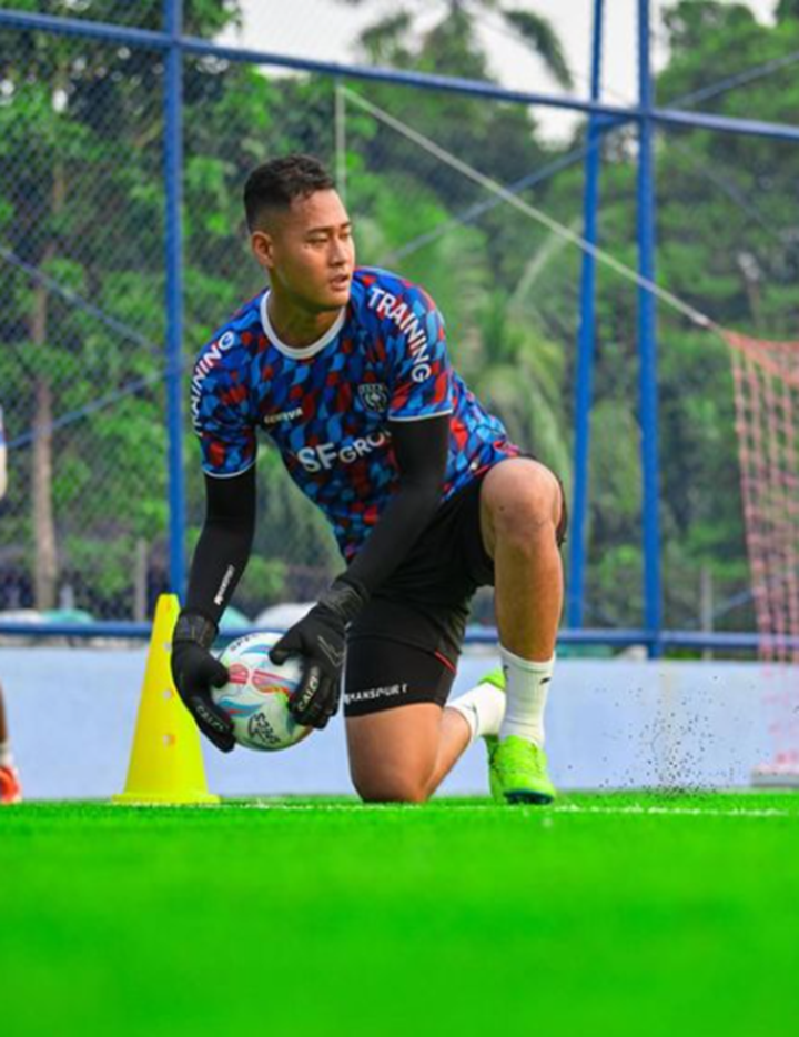 Erlangga Setya IG : PSPS