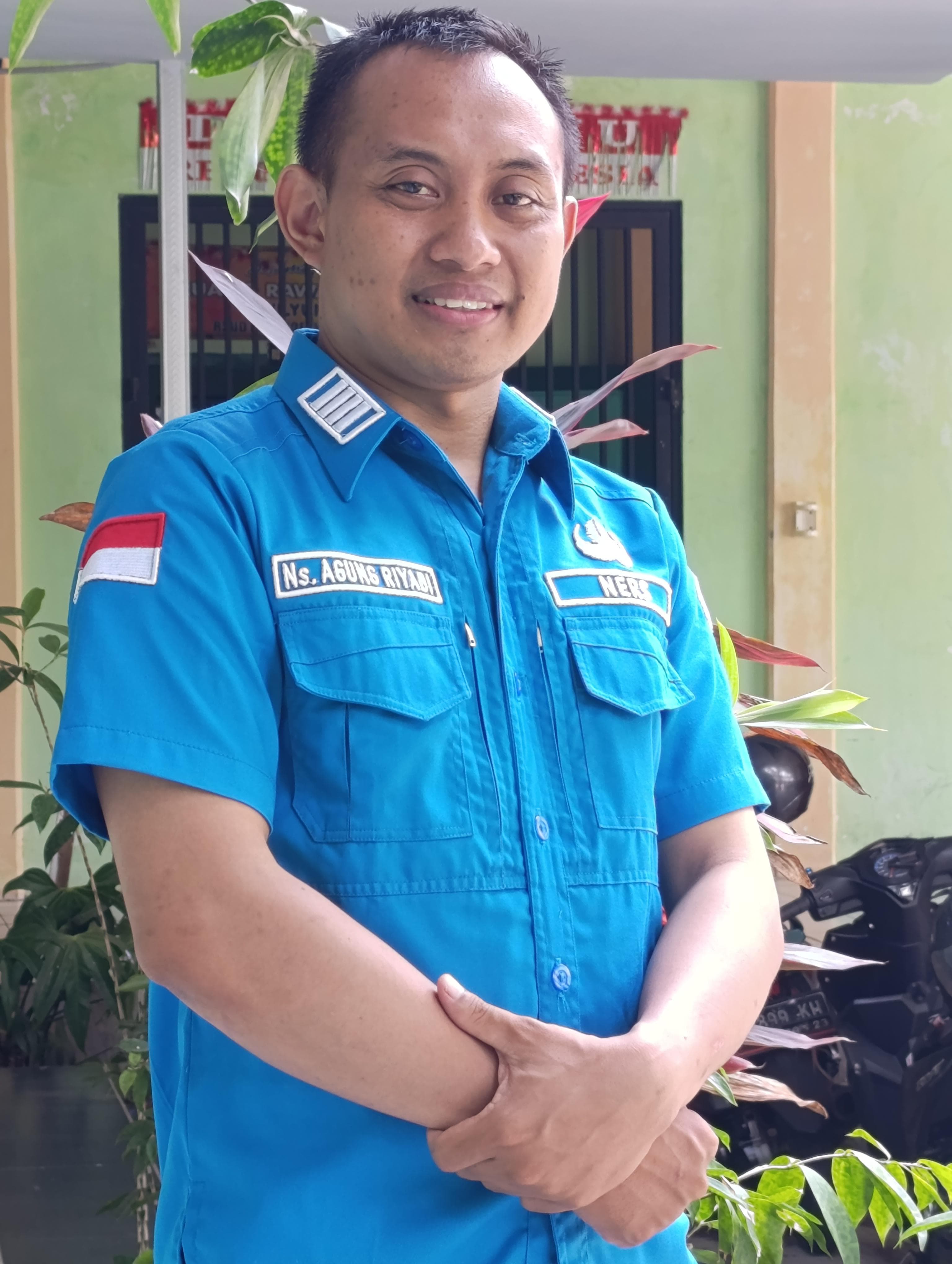 Kiprah Sukses Agung Riyadi, Perawat RSUD dr H Koesnadi Bondowoso ...