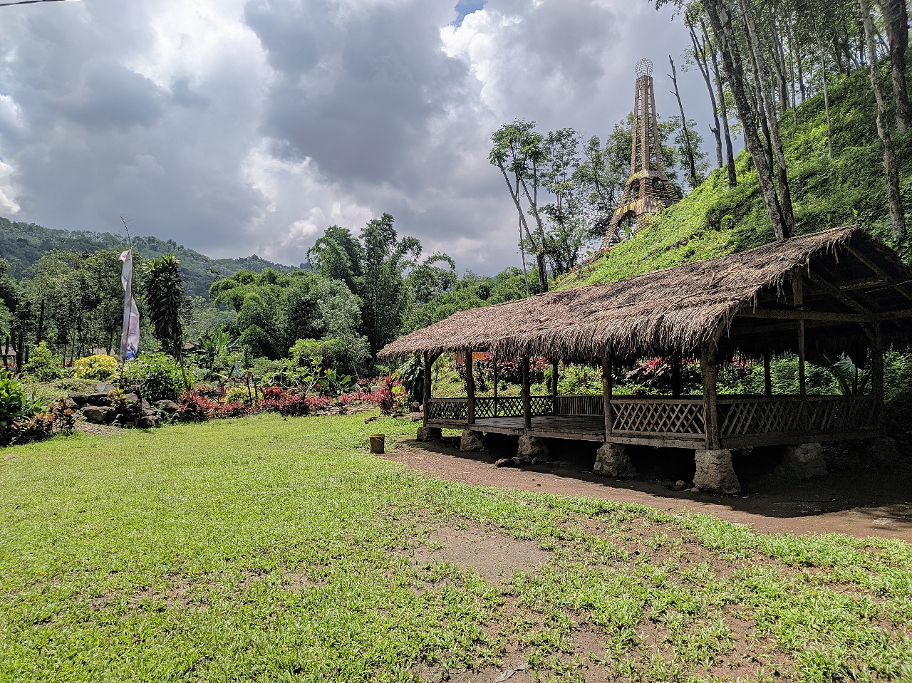 Foto: Agrowisata Boma Gunung Pasang, rekomendasi tempat camping yang sejuk dan asri di Kabupaten Jember (Sumber: Perumda Perkebunan Kahyangan Jember)