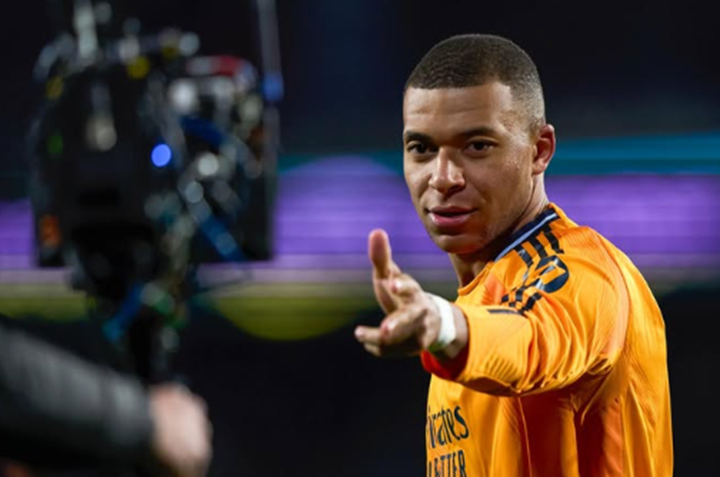 Kylian Mbappé Instagram k.mbappe