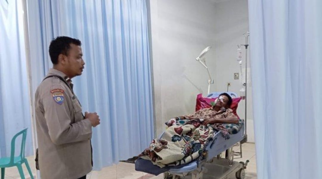 BELUM PULIH: Kondisi pelaku pemenggal ayahnya sendiri masih dirawat di RSD dr Soebandi. Kondisinya semakin membaik.