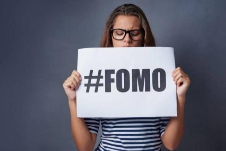FOMO