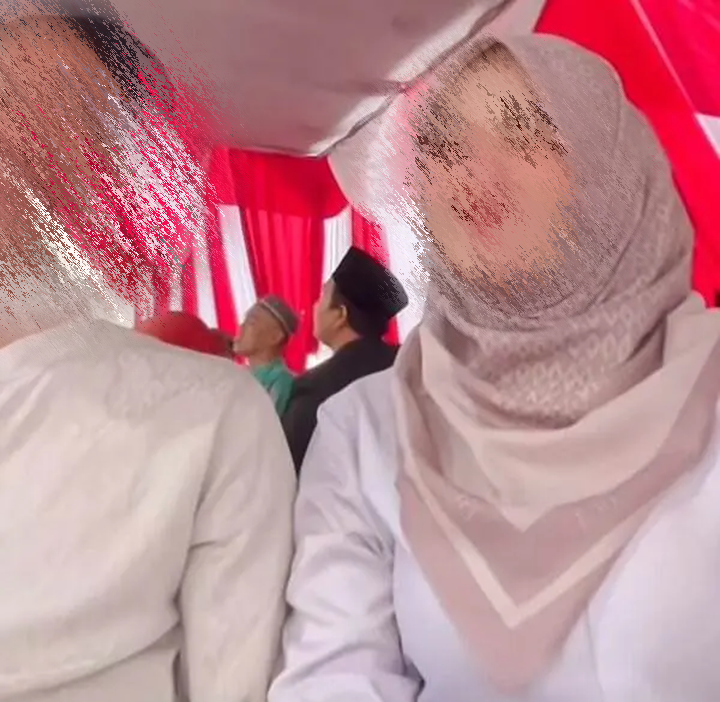 Potret Bu Guru Salsa bersama suaminya saat bukber