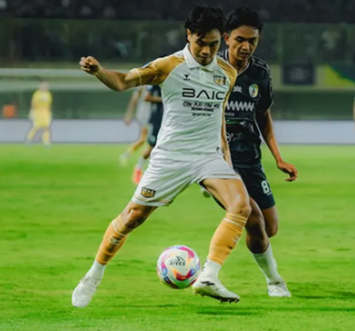 Dewa United dan Malut United Bertarung Sengit: Perebutan Poin Krusial di Liga 1, Berikut Link Live Streaming Laga