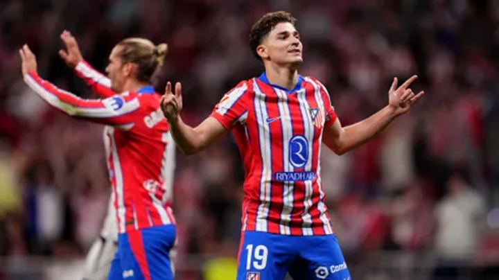 Juli&aacute;n &Aacute;lvarez: Bintang Baru Atl&eacute;tico Madrid dan Rumor Transfer yang Mengguncang