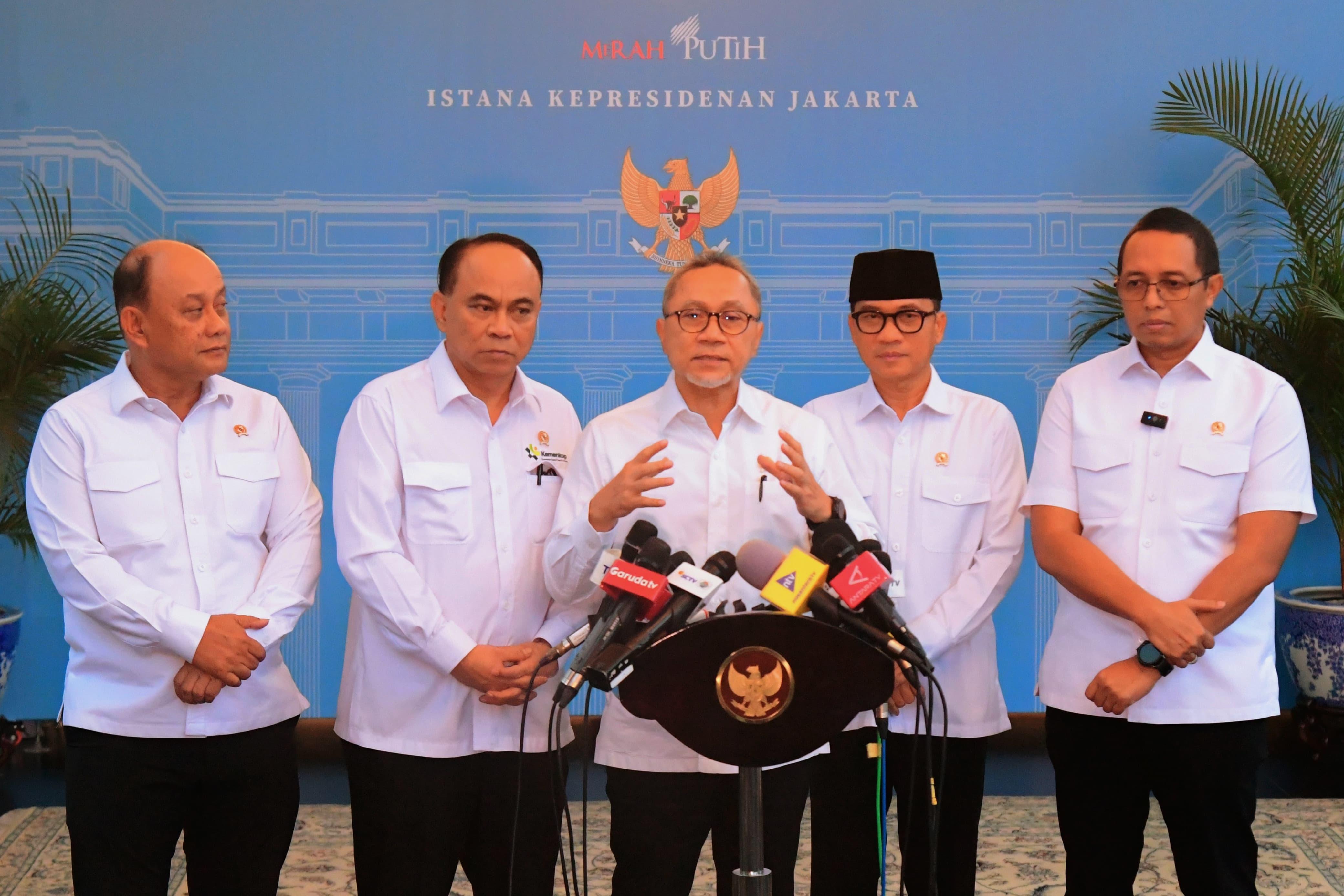 Presiden Prabowo Subianto terus mendorong pembentukan Koperasi Merah Putih. (Foto: BPMI Setpres)