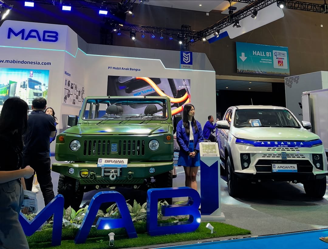 MAB Birawa dalam pameran PEVS 2025. (Instagram @pujiilahiofficial)