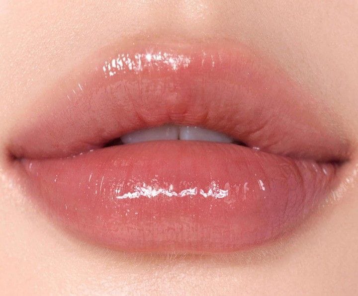 Ini Rekomendasi Lipstik Oke Buat Kamu yang Ingin Tampil Bersinar
