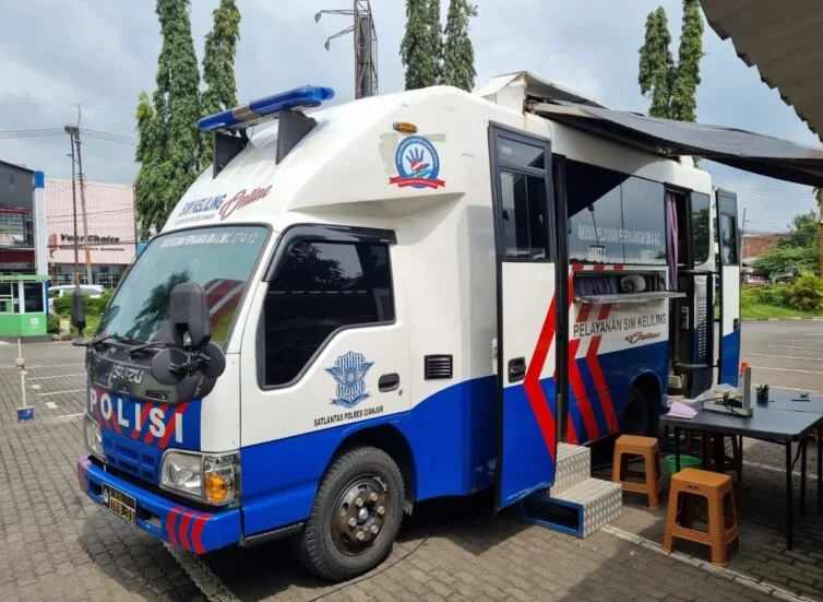 Samsat Keliling Surabaya Kembali Hadir, Ini Jadwal Lengkap Layanan Mei 2025