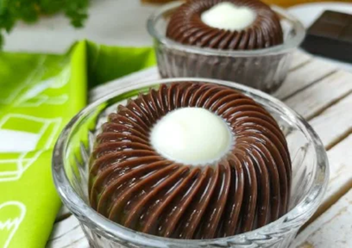 Lezat dan Praktis! Ini Resep Puding Cokelat Lembut Favorit Keluarga