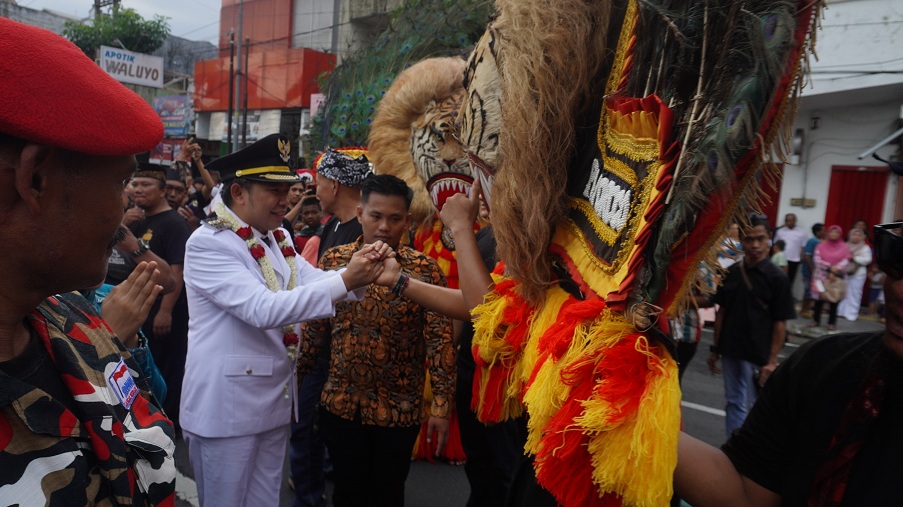 Bupati Jember Muhammad Fawait. (Maulana/Radar Jember)