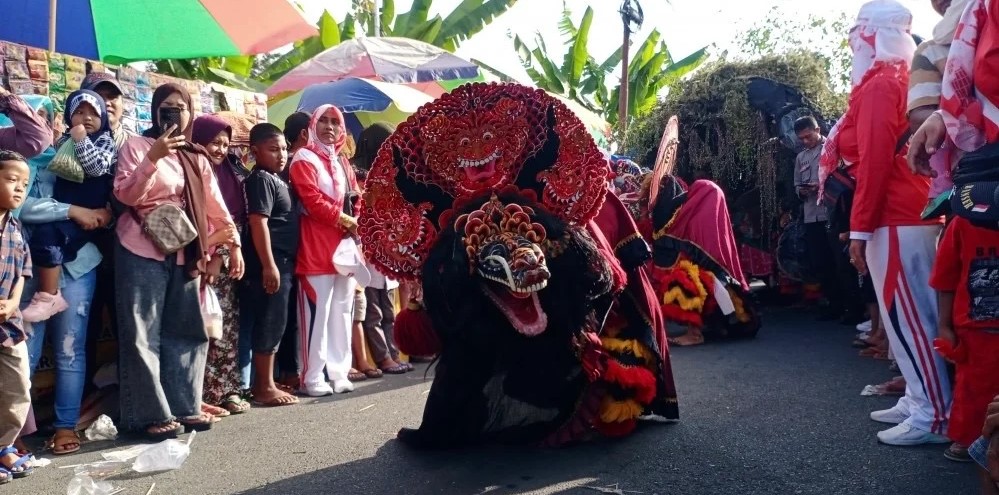 Kesenian asli Lumajang terus dilestarikan, salah satunya jaranan yang akan tampil di ajang Nasional