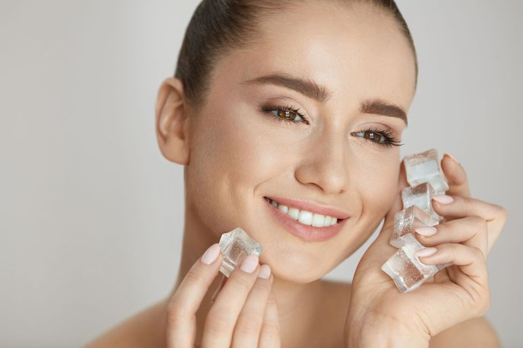 Ritual 60 Detik Cuci Muka yang Terlupakan, Dermatolog Sebut Ampuh Cerahkan Wajah