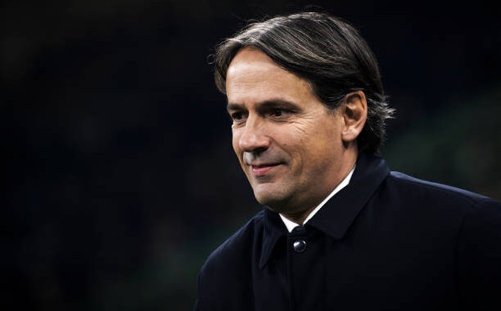STADIO GIUSEPPE MEAZZA, MILAN, ITALY - 2024/12/23: Simone Inzaghi, head coach of FC Internazionale, looks on prior to the Serie A football match between FC Internazionale and Como 1907. FC Internazionale won 2-0 over Como 1907. (Photo by Nicol&ograve; Cam