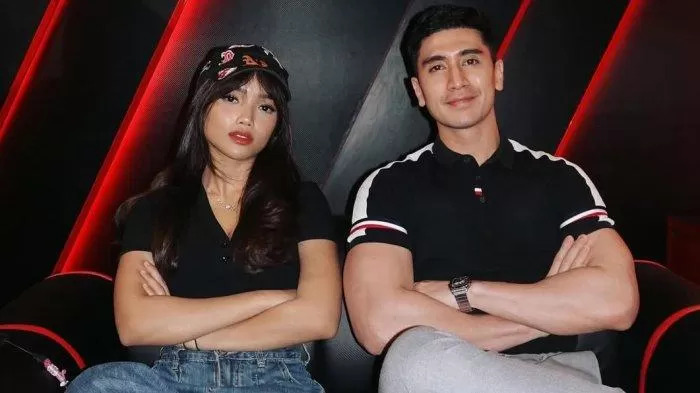 Go Public! Verrell Bramasta dan Fuji Mulai Tampil Mesra, Restu Keluarga Makin Kuat