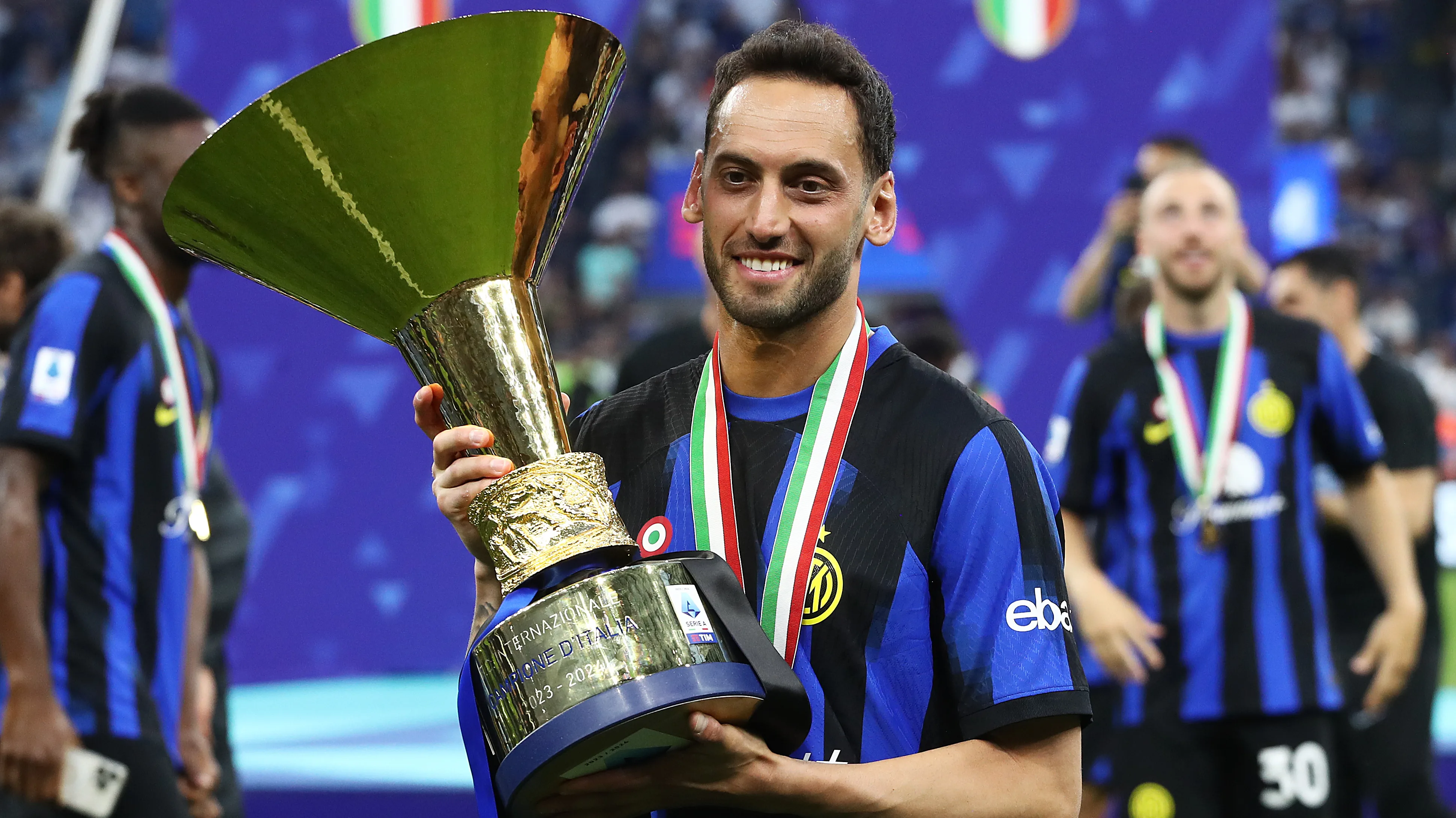 Hakan Calhanoglu