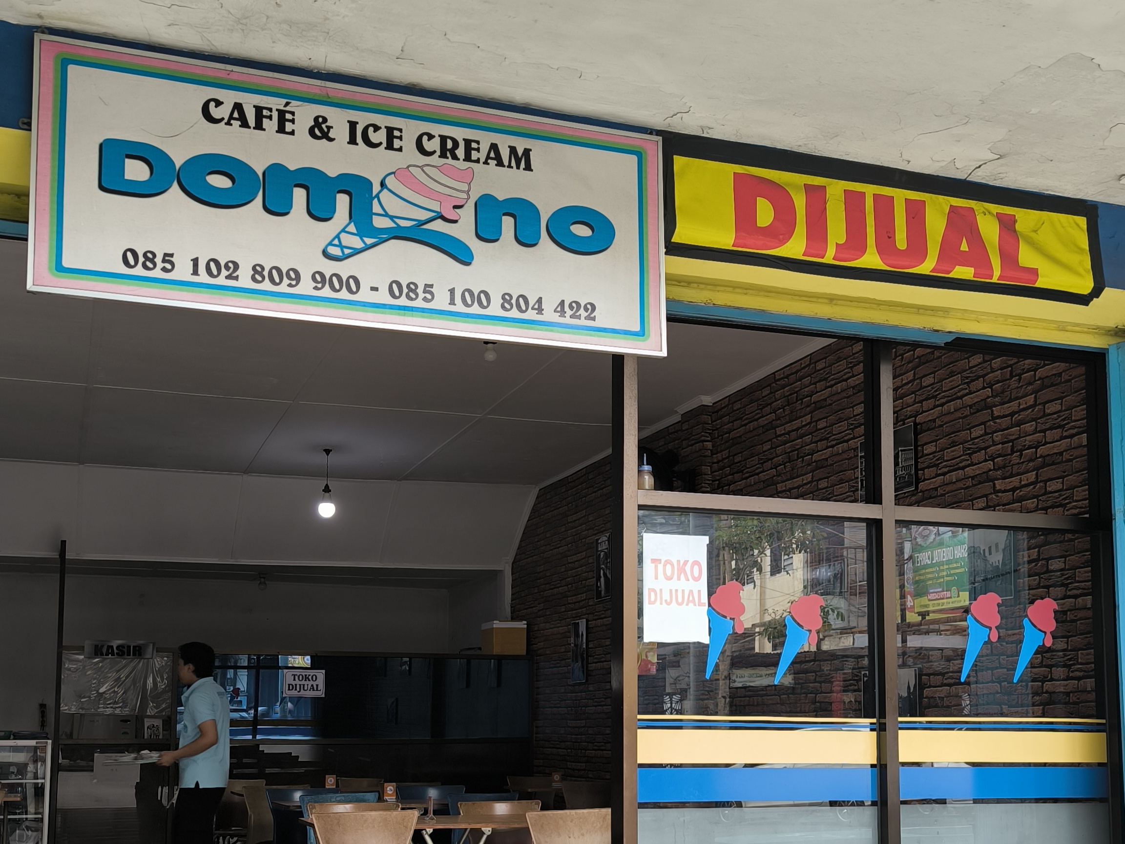 DIJUAL: Tulisan