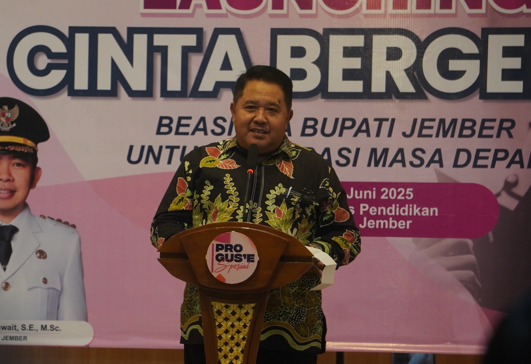&nbsp;&ldquo;Ini adalah bentuk komitmen pemerintah daerah dalam mendukung akses pendidikan tinggi bagi warga Jember.&rdquo; HADI MULYONO, Kepala Dispendik Jember.