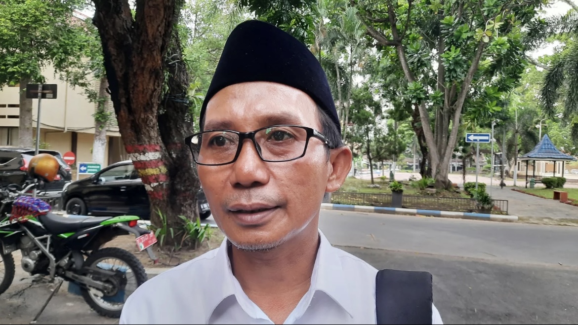 Ketua Komisi III DPRD Bondowoso sekaligus Ketua Pansus II DPRD Bondowoso
Sutriyono 