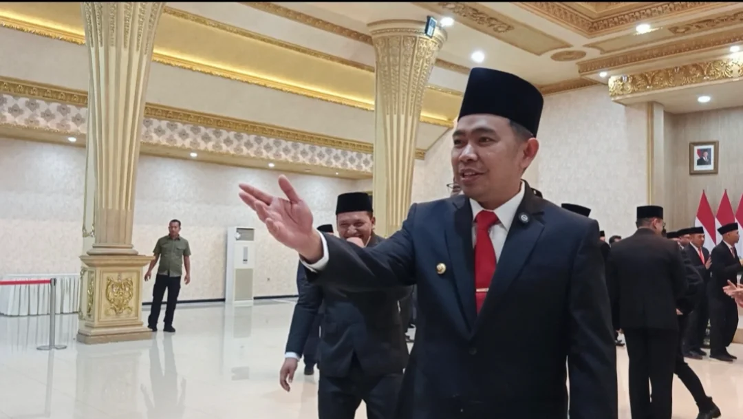 Bupati Fawait seusai merotasi sejumlah pejabat eselon di Pendapa Wahyawibawagraha Jember, (24/6/2025). Saat itu ia meminta semua OPD untuk kembali menghidupkan sistem informasi terintegrasi.