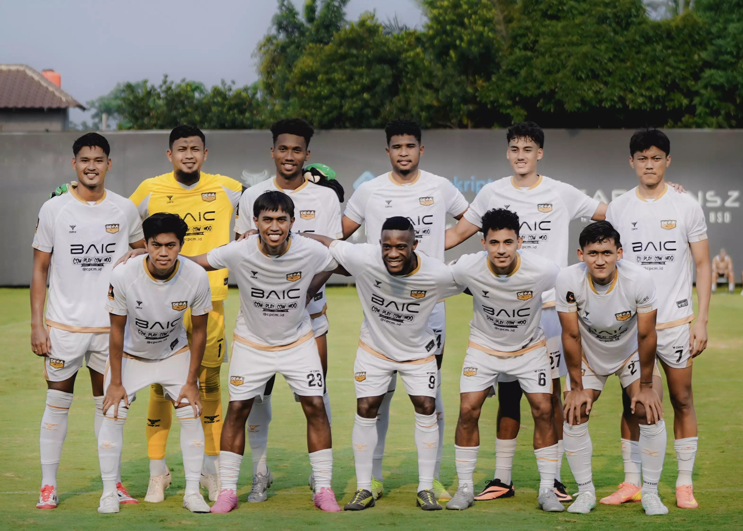 Skuad Dewa United. (DOK WEB DEWA UNITED)