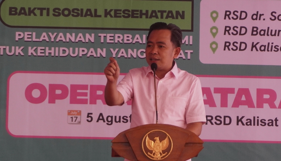Bupati Fawait saat launching program Gus