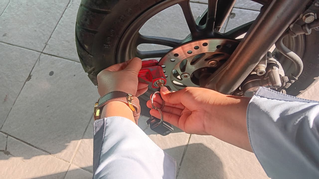 Disc Lock bawaan motor Honda diakui lebih ampuh mengamankan motor kesayangan