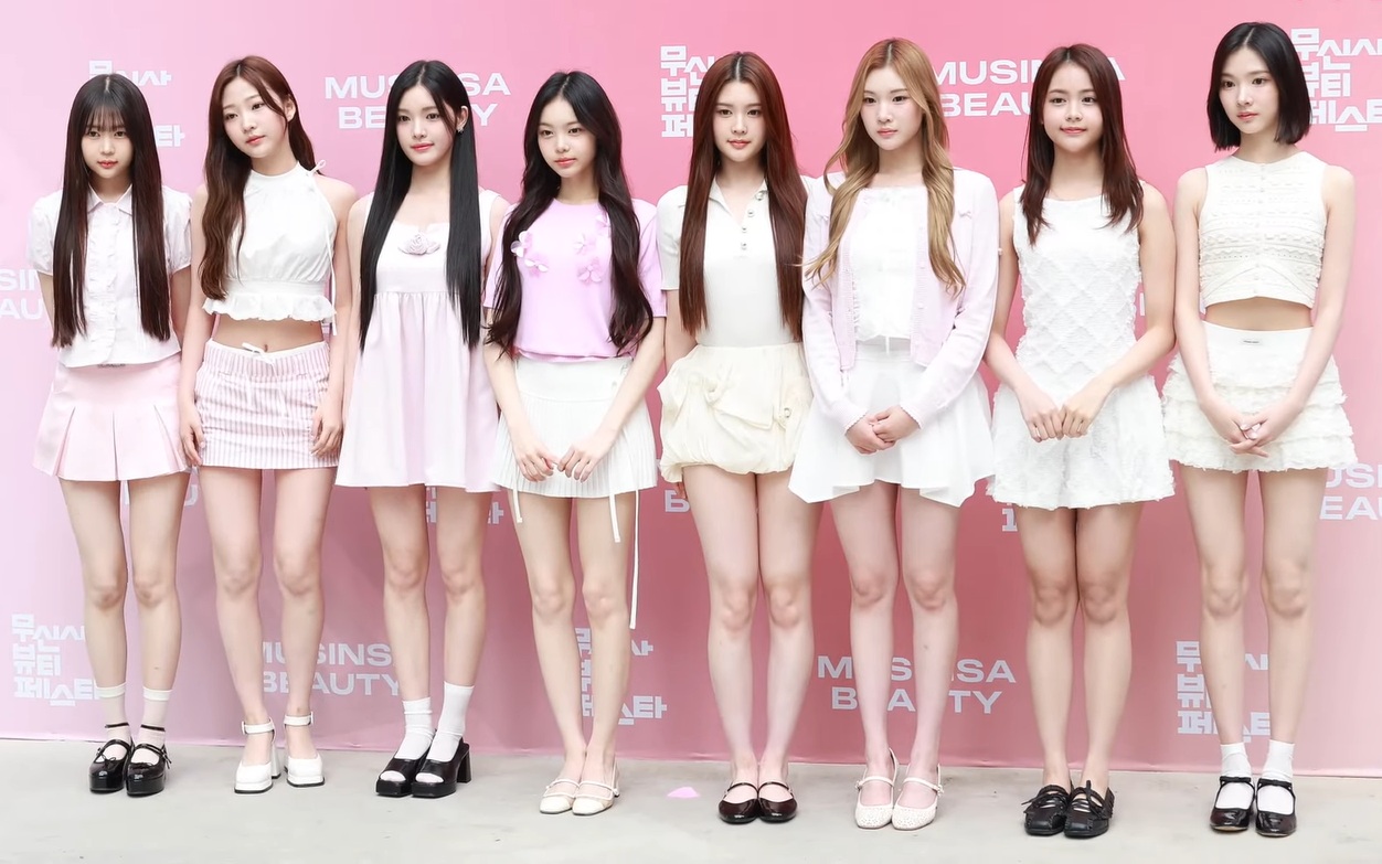 Hearts2Hearts girl group asal Korea Selatan (Wikipedia)