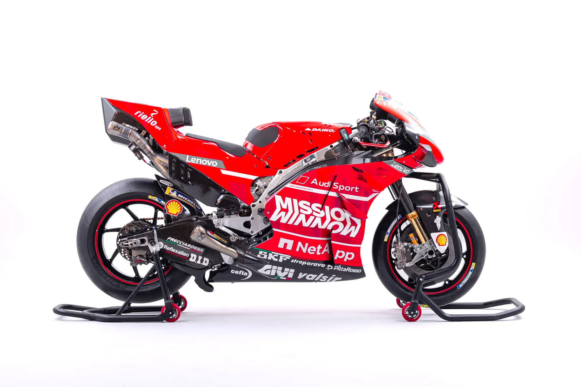Motor GP19 yang pernah dikendarai Andrea Dovizioso ini dilelang Ducati.
