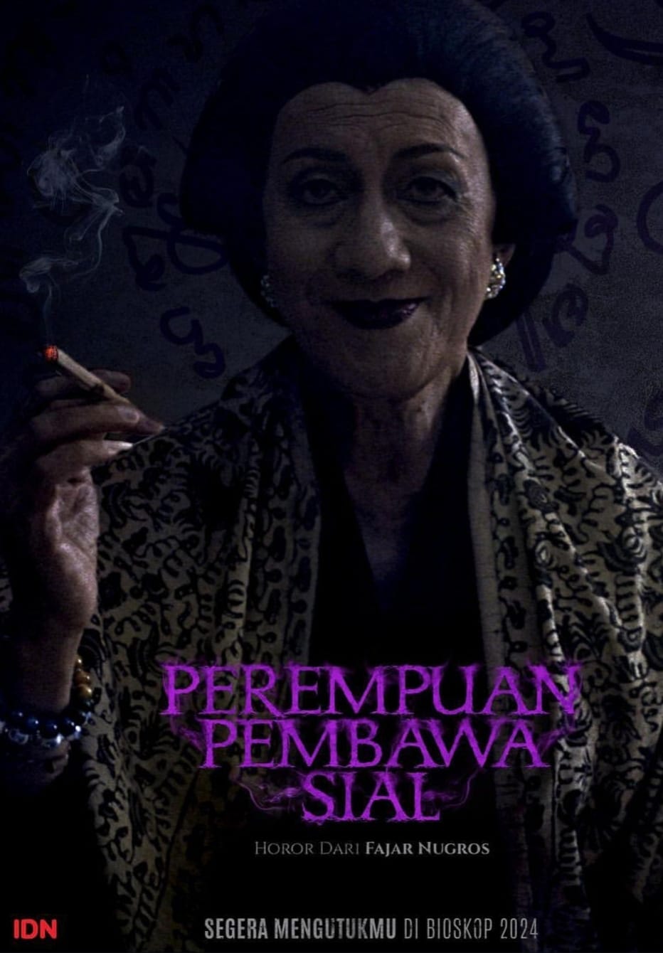 Segera Tayang : Poster Film Perempuan Pembawa sial, yang akan segera tayang 18 September 2025 (moviezy.id)